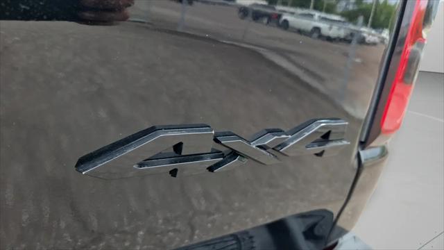 2022 Ram 1500 Limited Crew Cab 4x4 57 Box