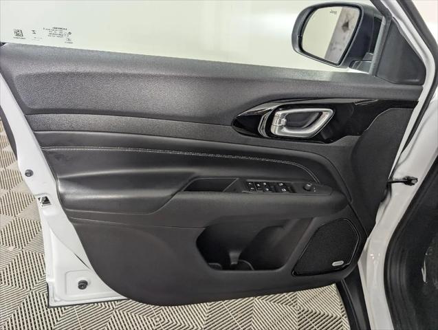 2023 Jeep Compass Altitude 4x4