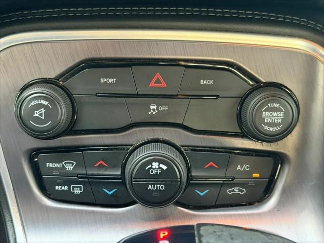 2016 Dodge Challenger SXT