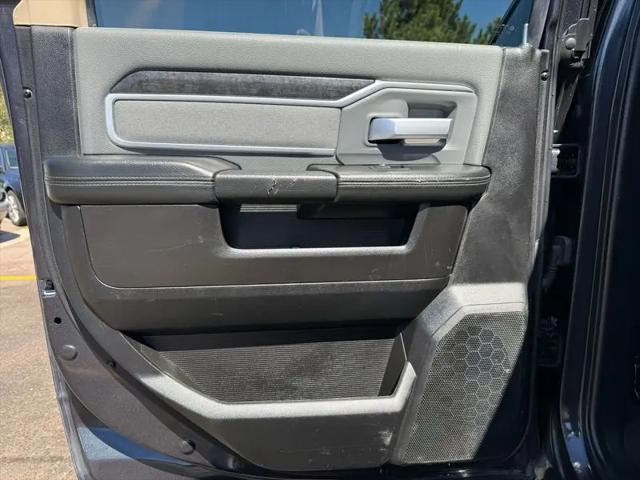 2019 Ram 3500 Big Horn Crew Cab 4x4 8 Box