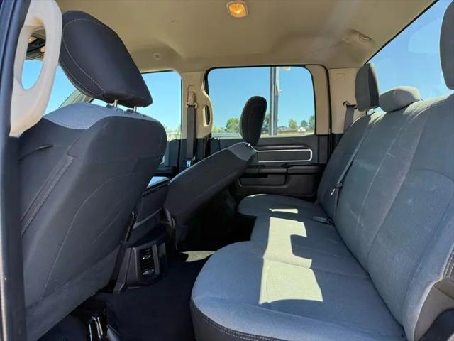 2019 Ram 3500 Big Horn Crew Cab 4x4 8 Box