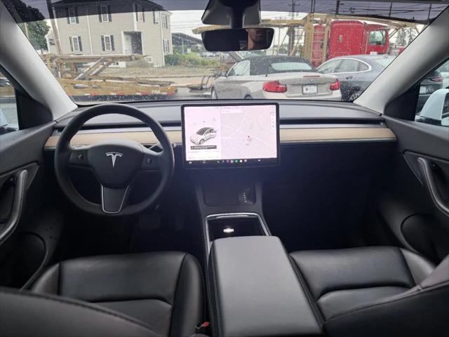 2021 Tesla Model Y Long Range Dual Motor All-Wheel Drive