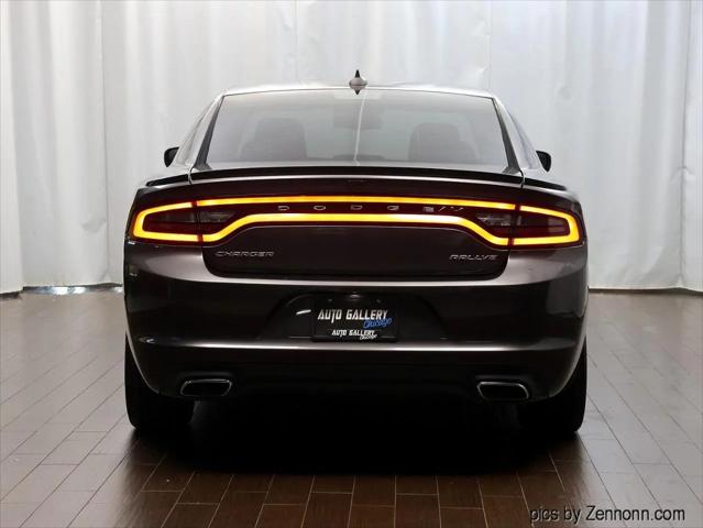 2016 Dodge Charger SXT