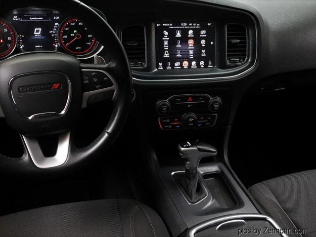 2016 Dodge Charger SXT