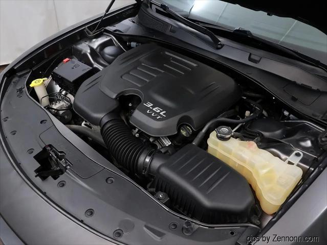 2016 Dodge Charger SXT