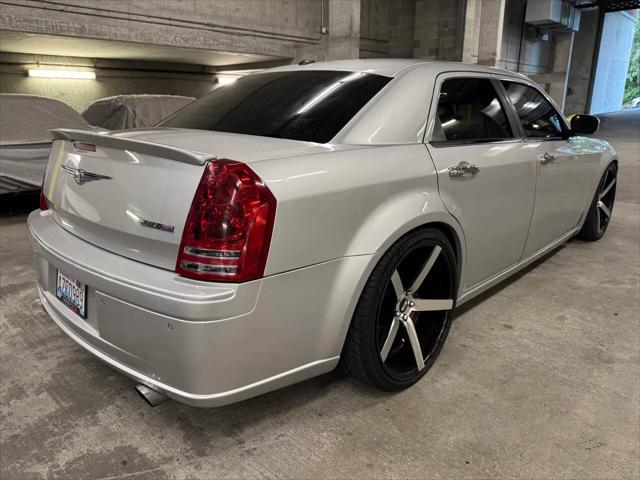 2010 Chrysler 300 SRT8