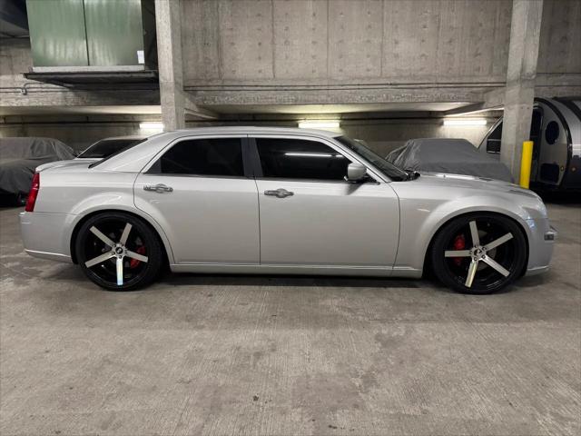 2010 Chrysler 300 SRT8