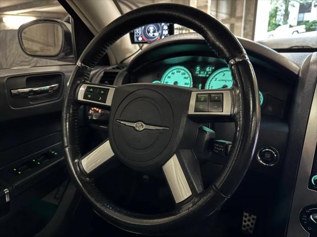 2010 Chrysler 300 SRT8