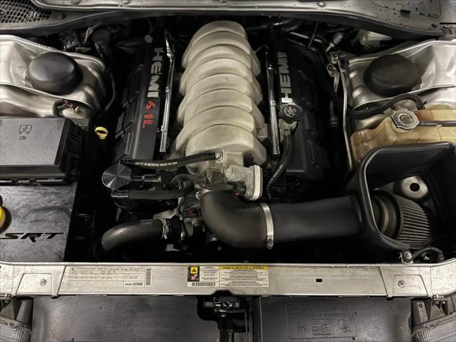 2010 Chrysler 300 SRT8