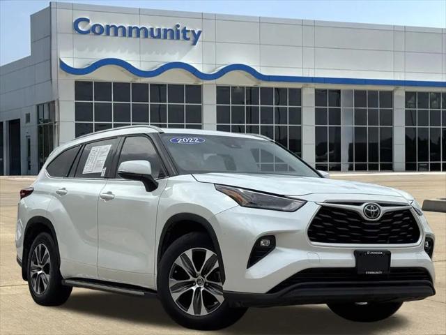 2022 Toyota Highlander XLE for sale in Baytown, TX