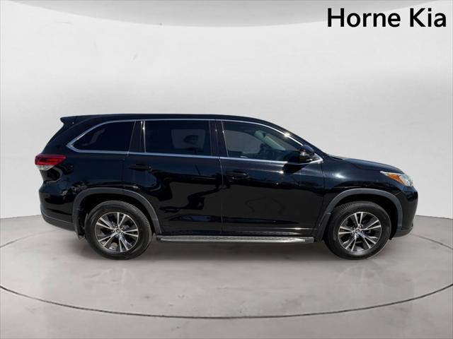 2018 Toyota Highlander LE