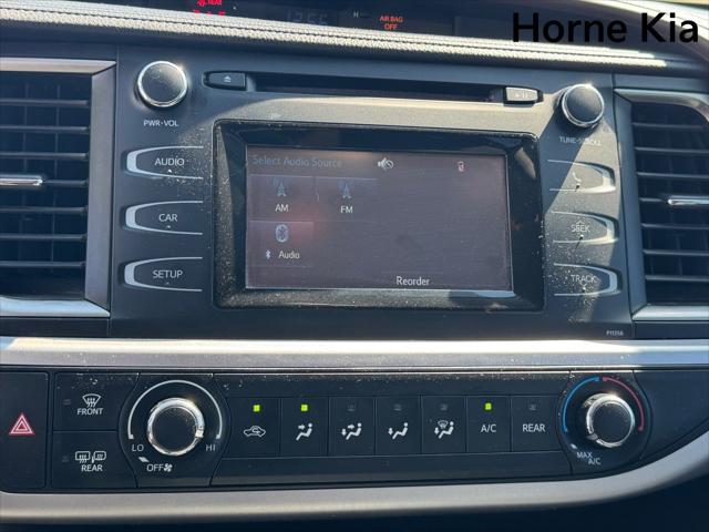 2018 Toyota Highlander LE