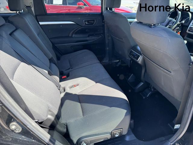 2018 Toyota Highlander LE