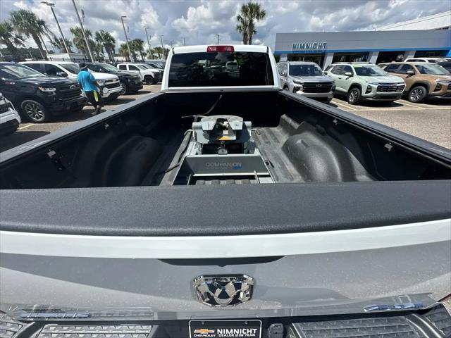 2023 Ram 3500 Big Horn Crew Cab 4x4 8 Box