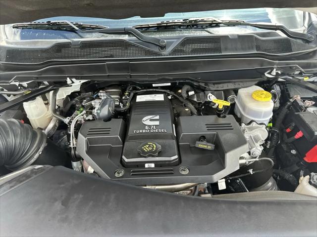 2023 Ram 3500 Big Horn Crew Cab 4x4 8 Box