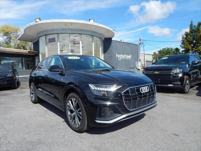 2023 Audi Q8 Premium Plus 55 TFSI quattro Tiptronic