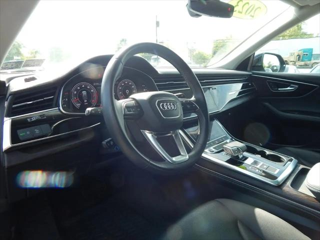 2023 Audi Q8 Premium Plus 55 TFSI quattro Tiptronic