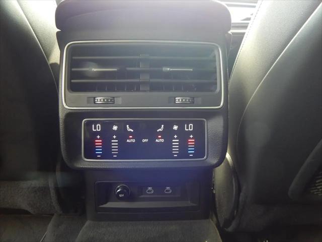 2023 Audi Q8 Premium Plus 55 TFSI quattro Tiptronic