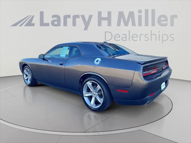 2015 Dodge Challenger SXT