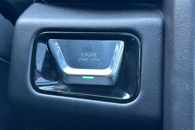2025 GMC Yukon 4WD AT4