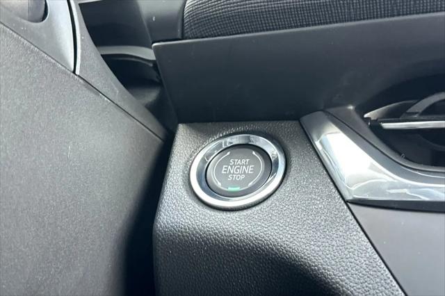 2026 Buick NV Preferred FWD
