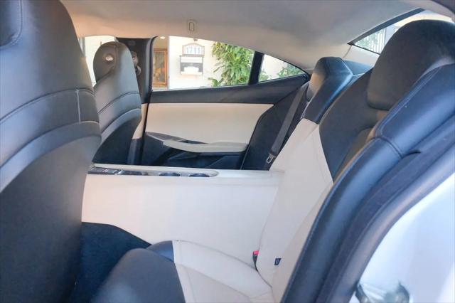 2012 Fisker Karma EcoSport