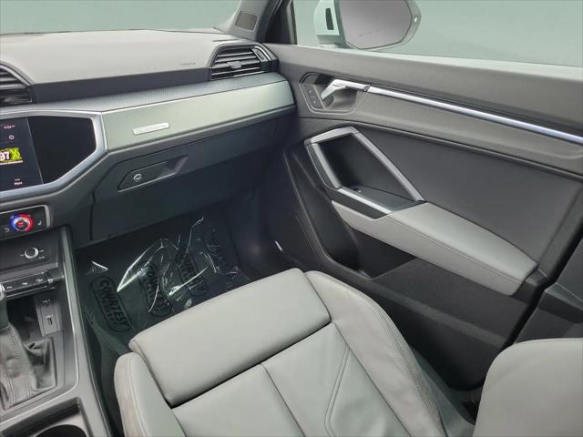 2021 Audi Q3 S line Premium Plus