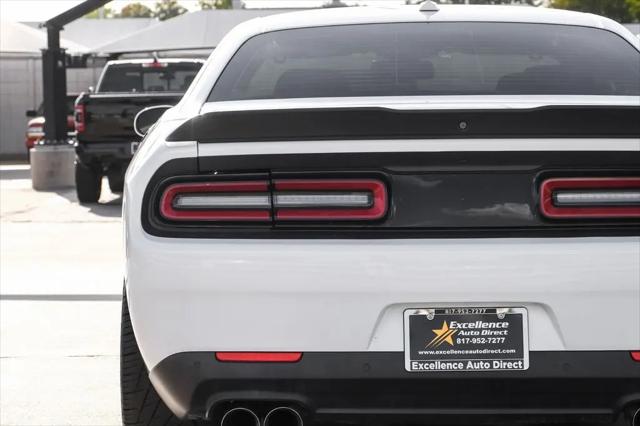 2016 Dodge Challenger R/T Scat Pack