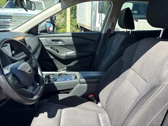 2025 Nissan Rogue SV FWD