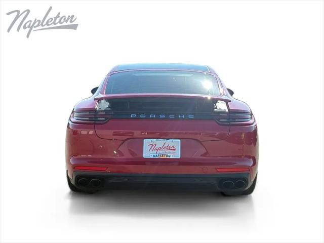 2018 Porsche Panamera 4