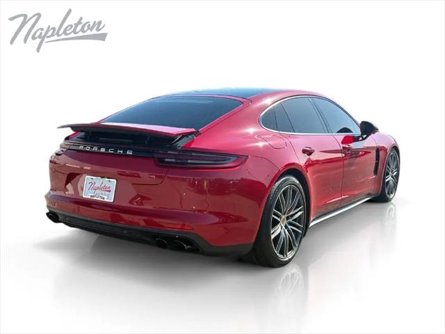 2018 Porsche Panamera 4