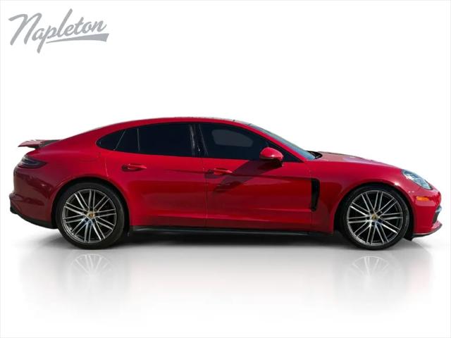 2018 Porsche Panamera 4