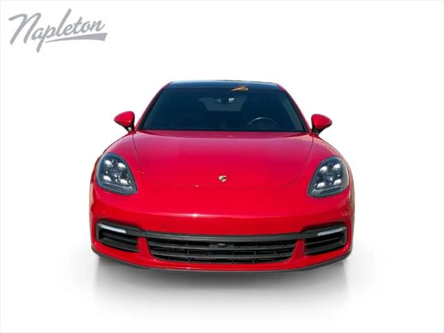 2018 Porsche Panamera 4