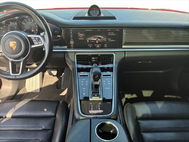 2018 Porsche Panamera 4