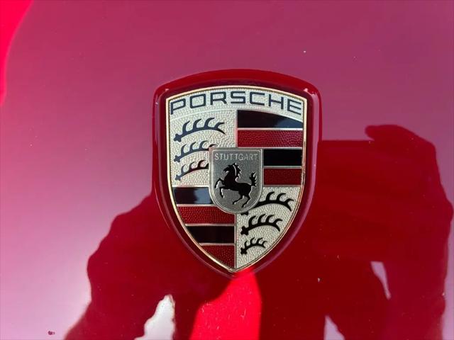 2018 Porsche Panamera 4