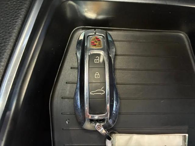 2018 Porsche Panamera 4