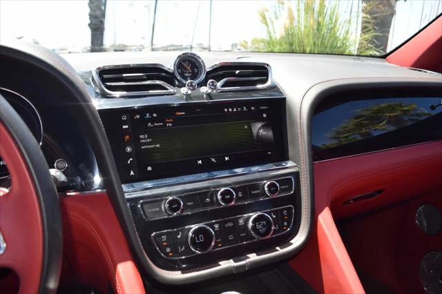 2021 Bentley Bentayga V8