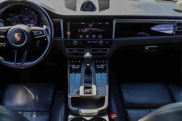 2023 Porsche Macan Macan