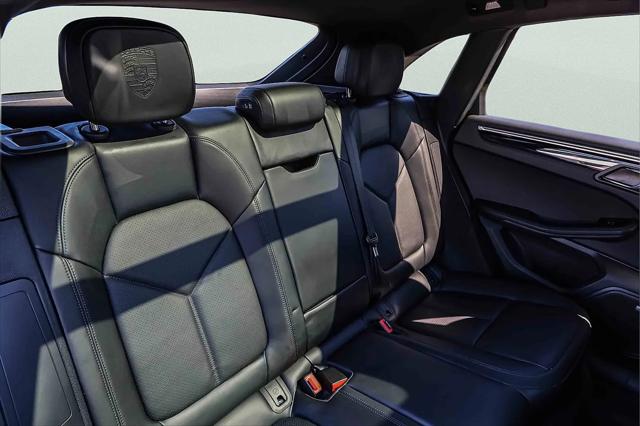 2023 Porsche Macan Macan