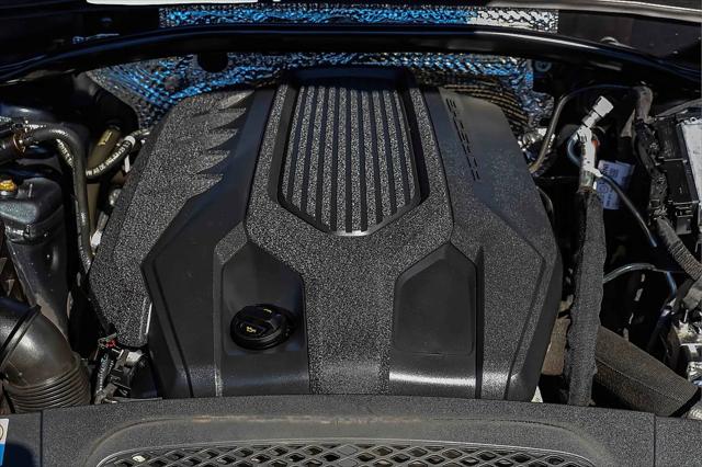 2023 Porsche Macan Macan