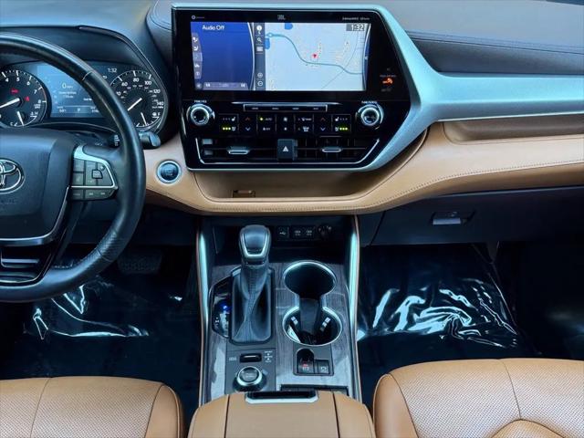 2020 Toyota Highlander Platinum