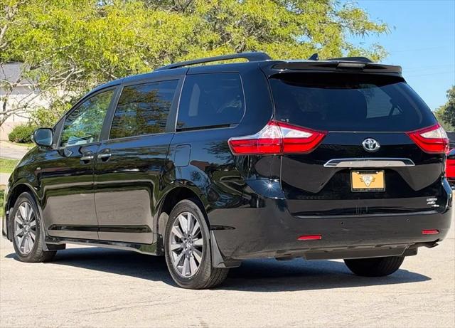 2018 Toyota Sienna Limited Premium 7 Passenger