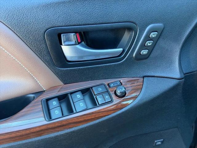 2018 Toyota Sienna Limited Premium 7 Passenger