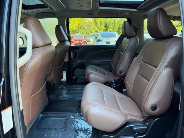 2018 Toyota Sienna Limited Premium 7 Passenger