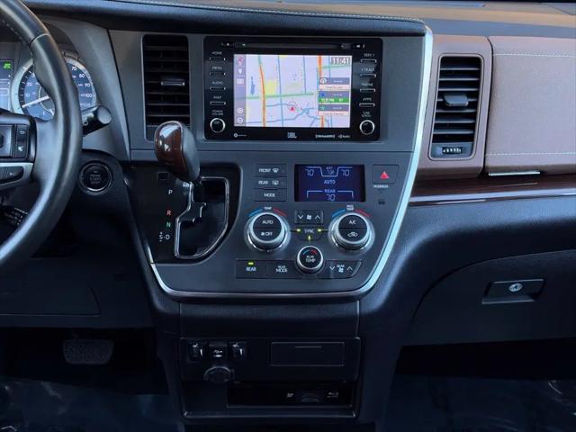 2018 Toyota Sienna Limited Premium 7 Passenger