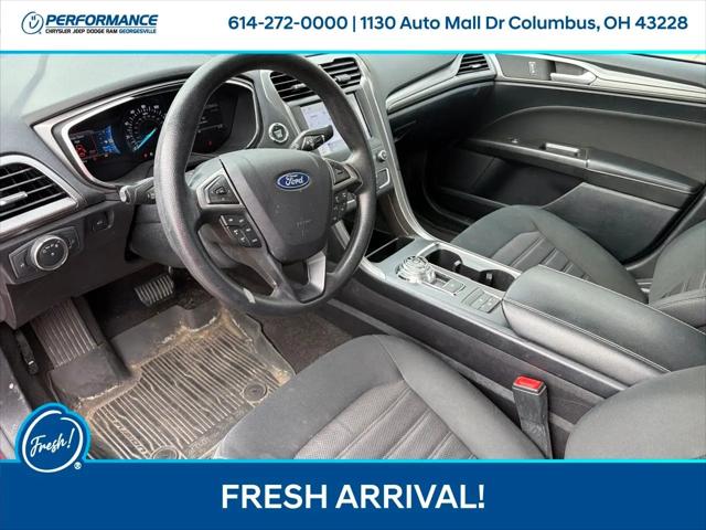 2020 Ford Fusion SE