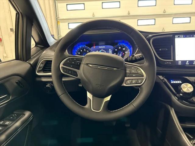 2027 Chrysler Pacifica Limited