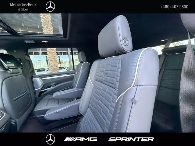 2025 Cadillac Escalade ESV Sport Platinum