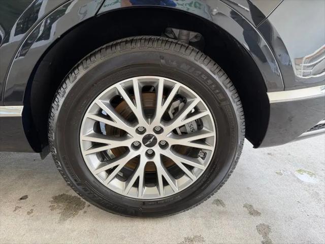 2025 Genesis GV80 2.5T Standard AWD
