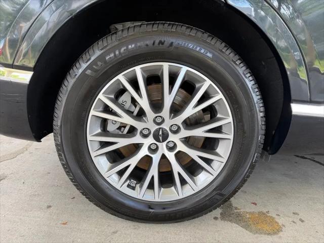 2025 Genesis GV80 2.5T Standard AWD